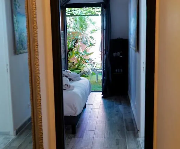 Lou Pitchoun Luxe Et Serenite Au Coeur De Familiale Avec Separee Avec Jardin Enchanteur Pour 4 Adultes Et 1 Enfant *