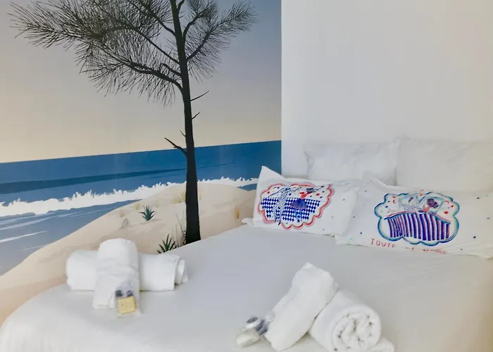 Lou Pitchoun Luxe Et Serenite Au Coeur De Familiale Avec Separee Avec Jardin Enchanteur Pour 4 Adultes Et 1 Enfant 民宿 圣特罗佩