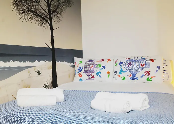 Lou Pitchoun: Luxurious Family With Garden In Homestay